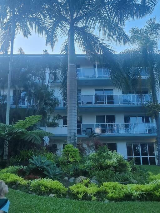 Your Coral Coast * Palm Cove