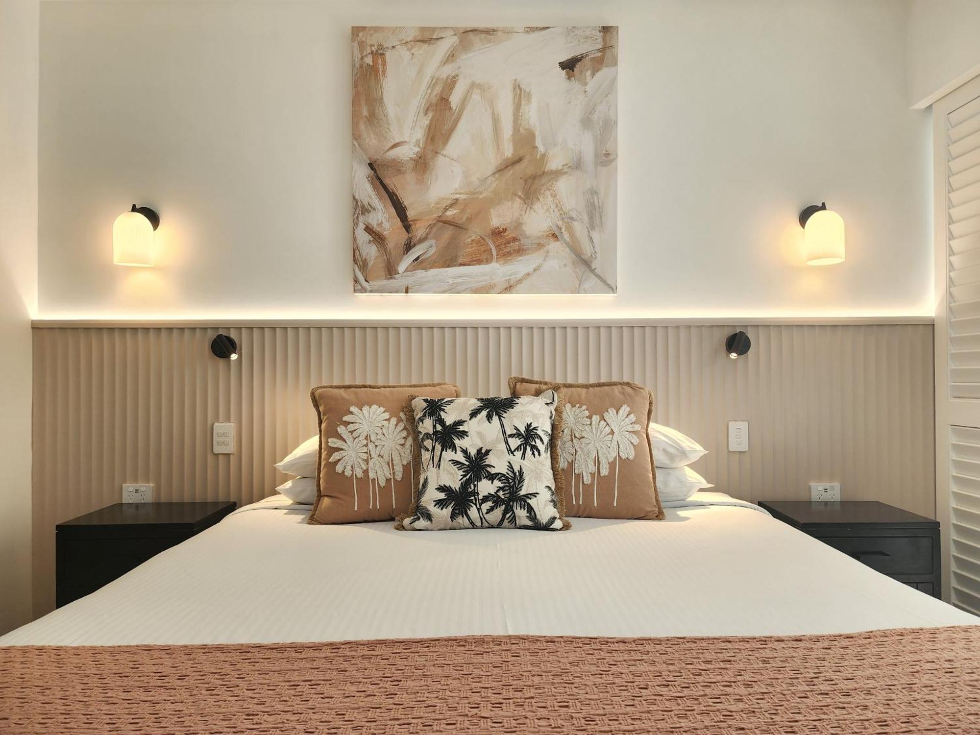 Elysium Private Apartments At Beach Club & Spa Apartment