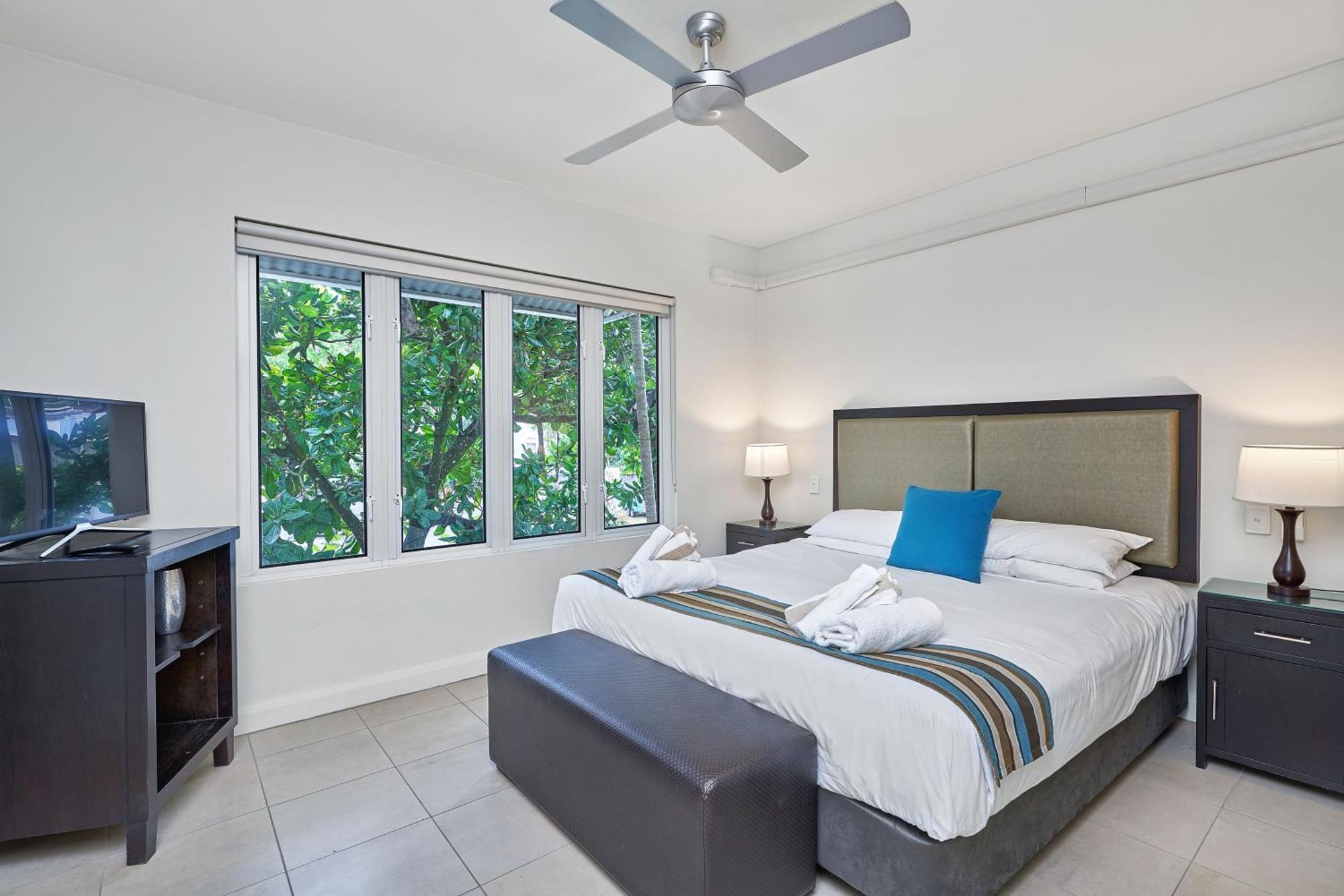Club - Privately Managed Apartment
