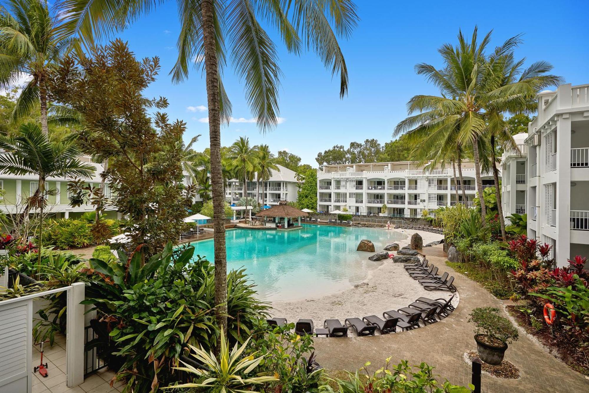 Club - Privately Managed Apartment *