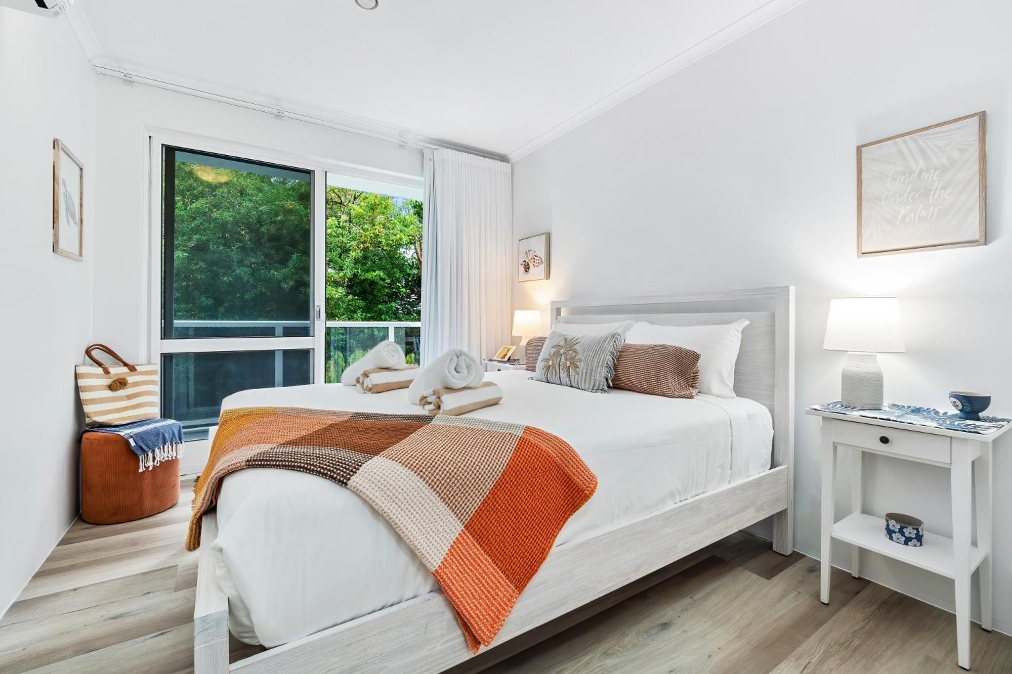 Spindle Cowrie Apartment *