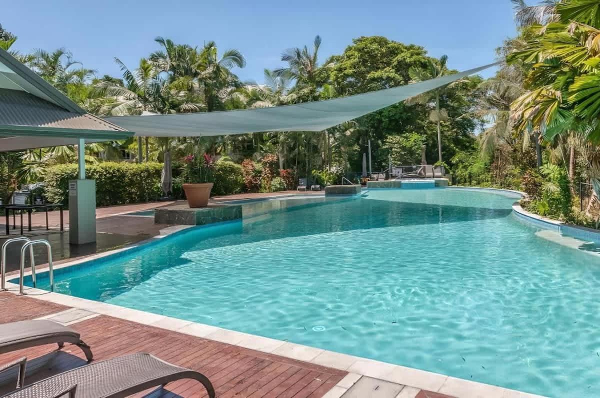 Apartment The Grande By Reef Palm Cove