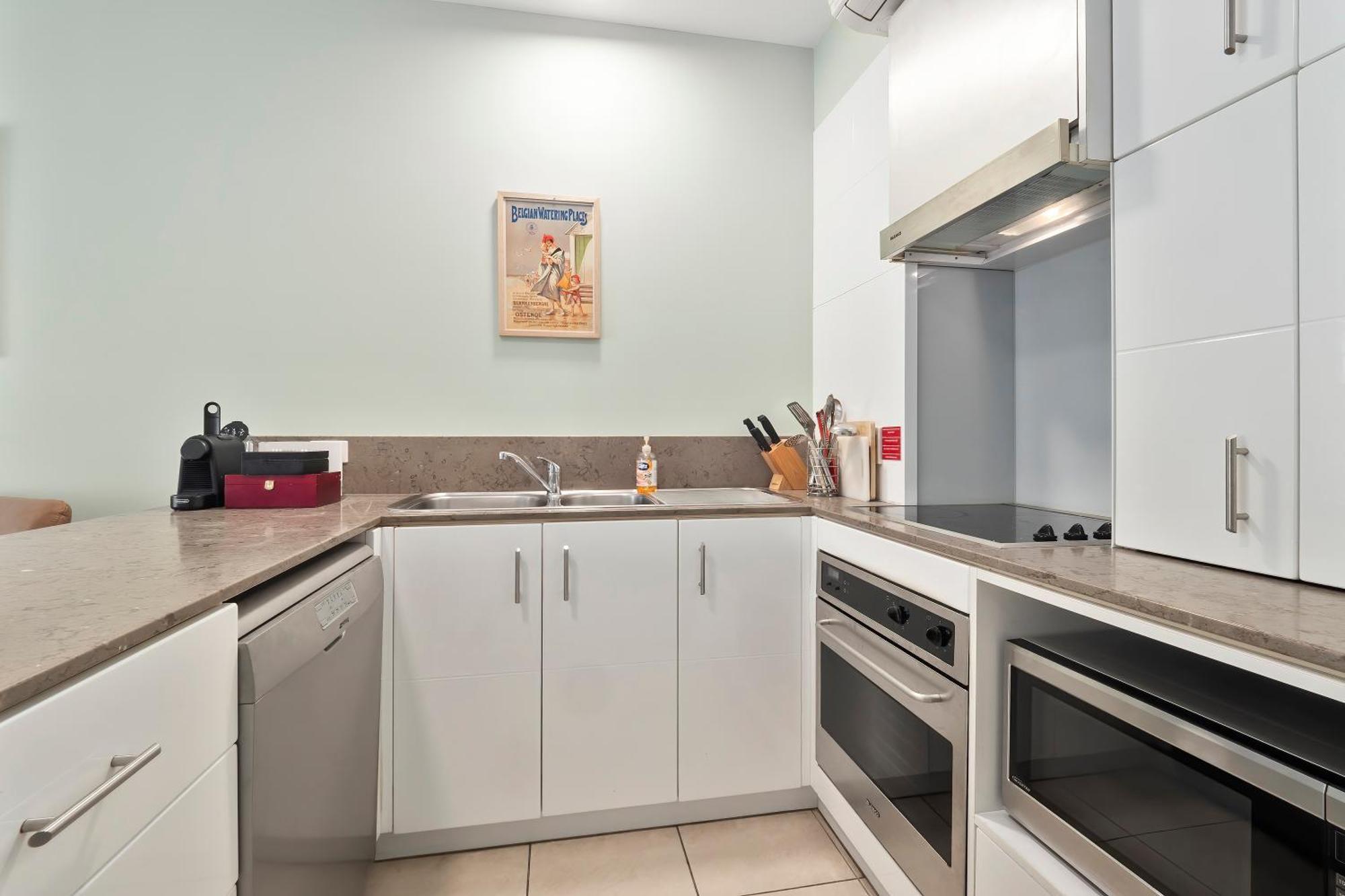 Elysium Private Apartments At Beach Club & Spa