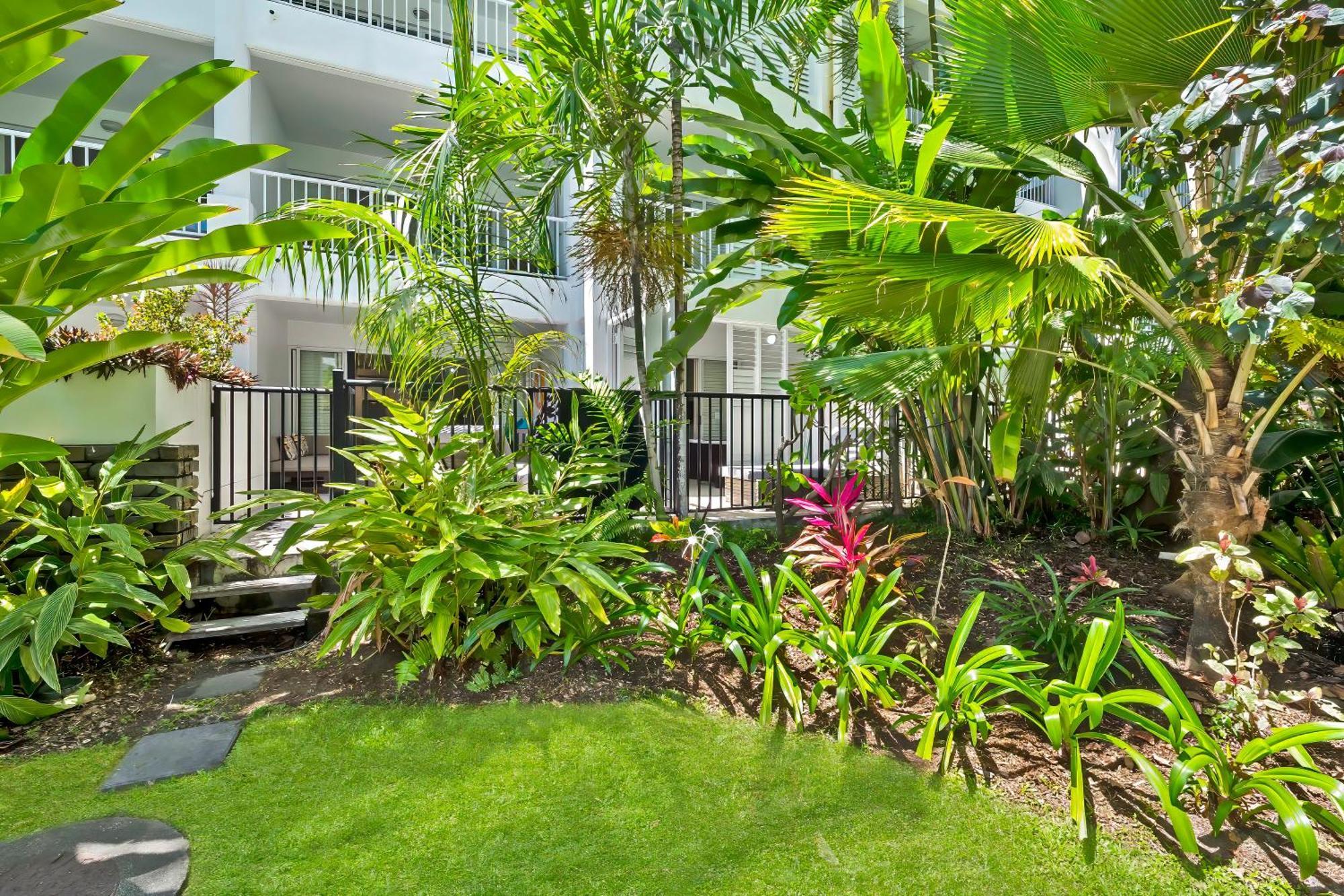 Elysium Private Apartments At Beach Club & Spa *