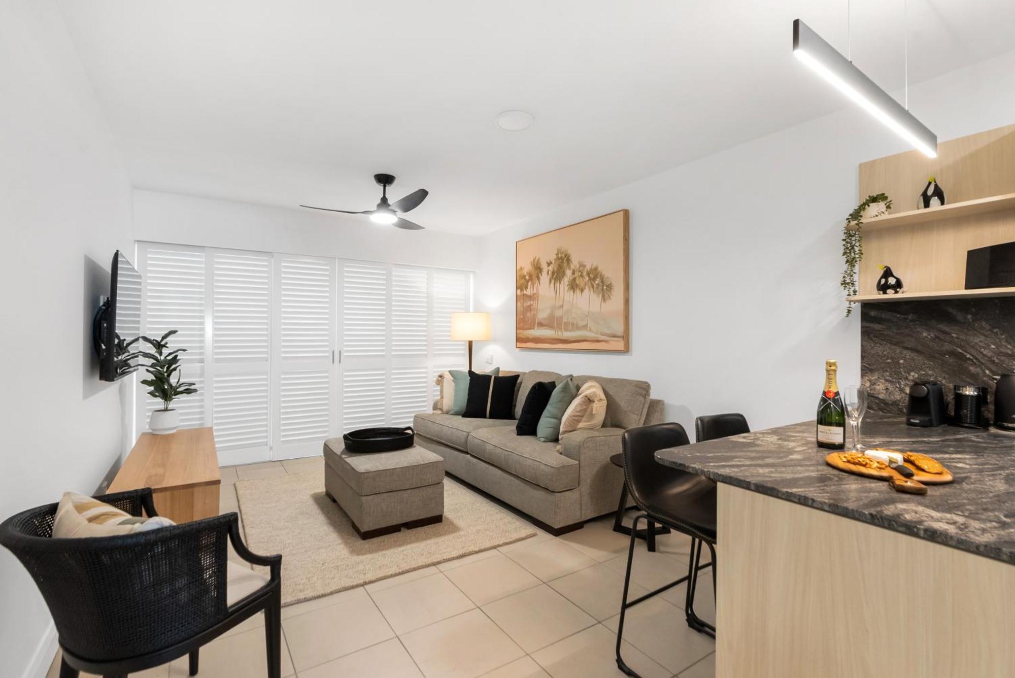 Apartment Elysium Private Apartments At Beach Club & Spa