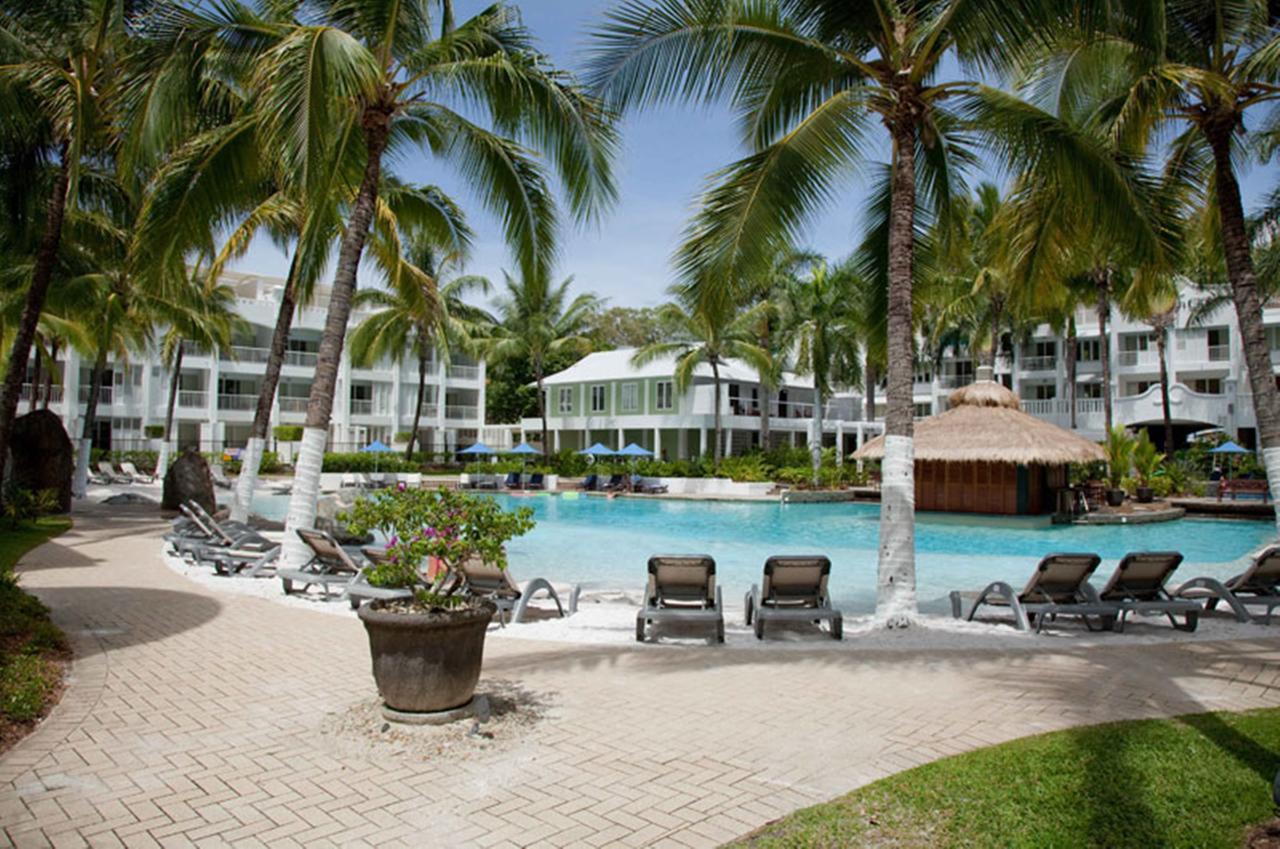 5313 Club Coral Apartment