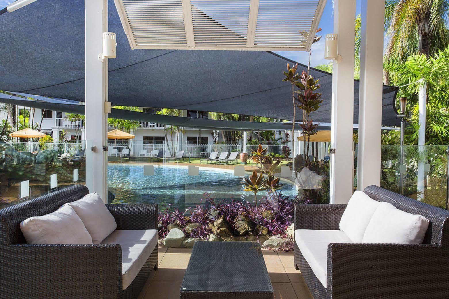 Grand Chancellor 4* Palm Cove
