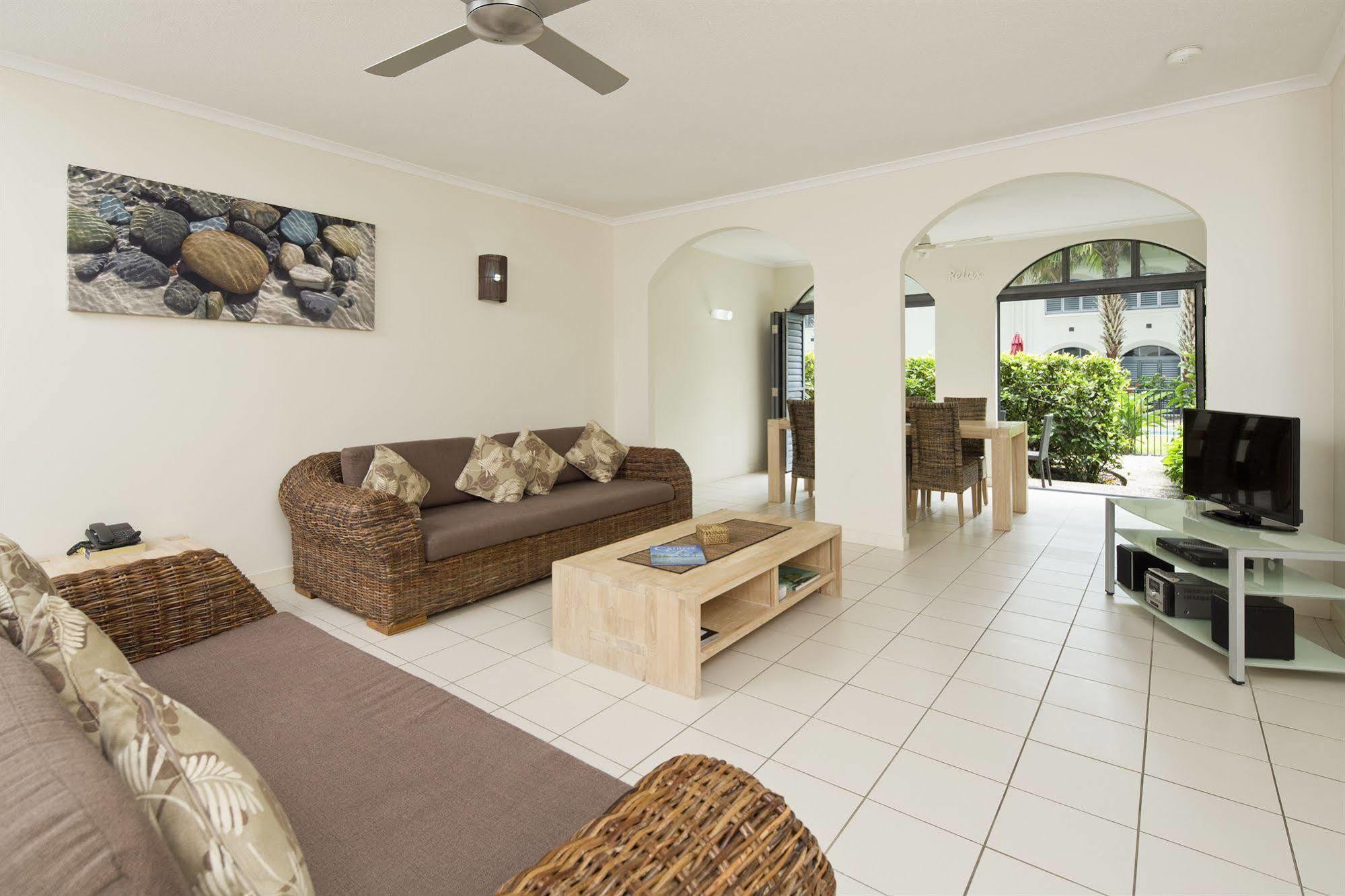 Mango Lagoon & Wellness Aparthotel 4*