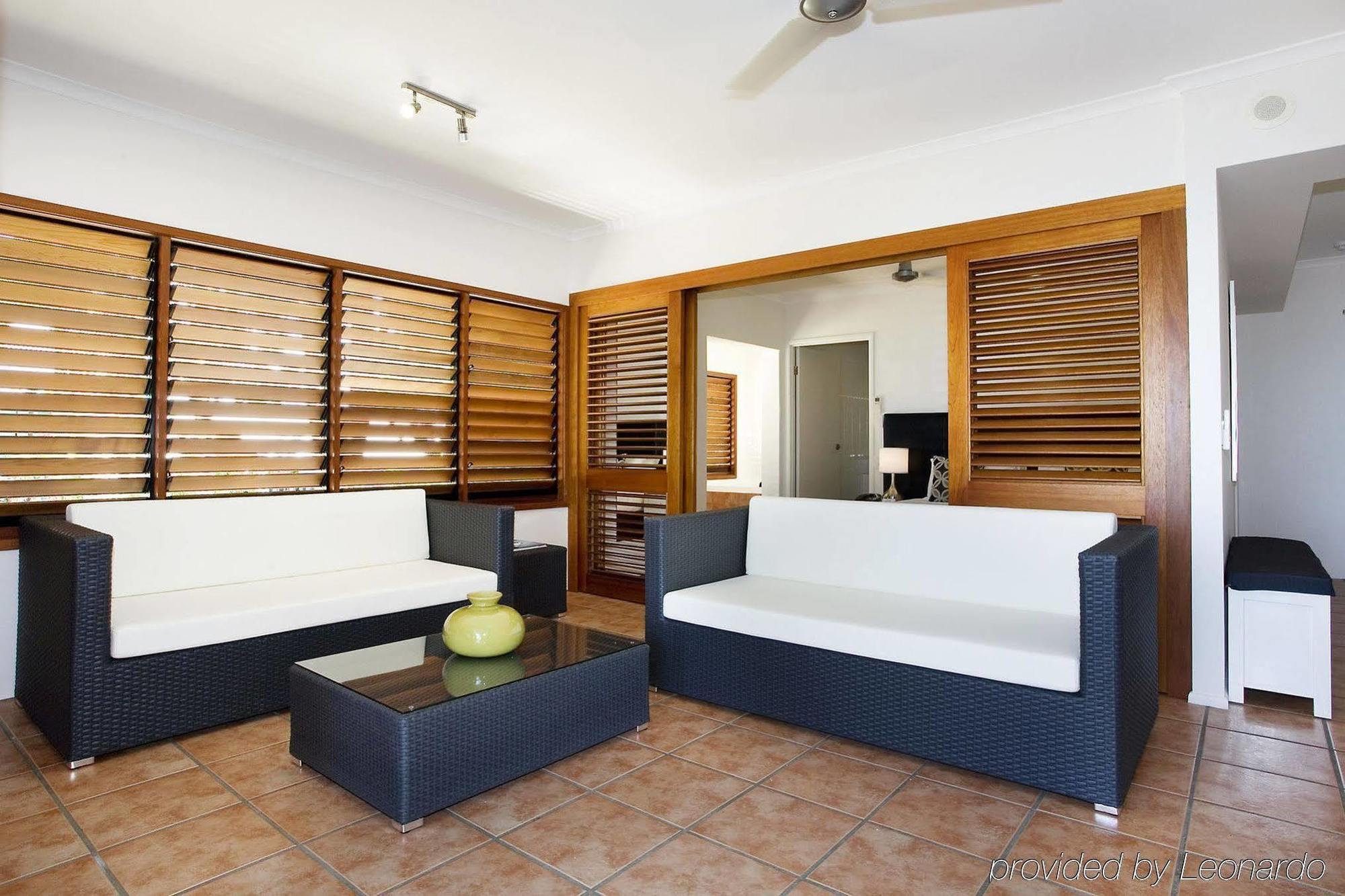 Paradise On The 4* Palm Cove