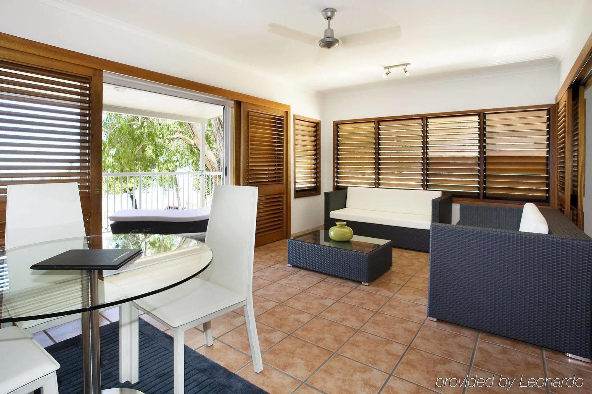 Paradise On The Aparthotel