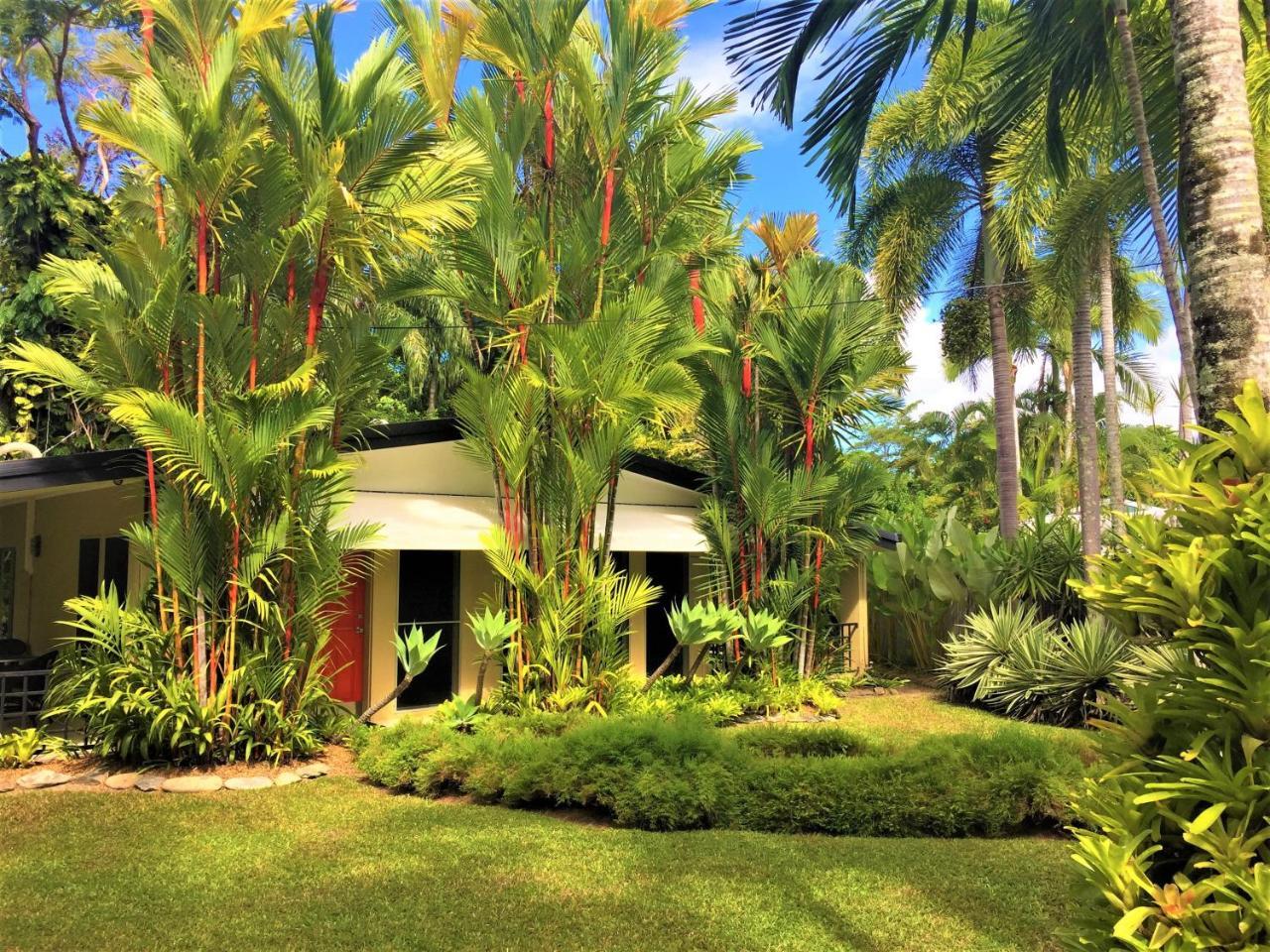 Aquatica - Luxe Holiday Home * Palm Cove