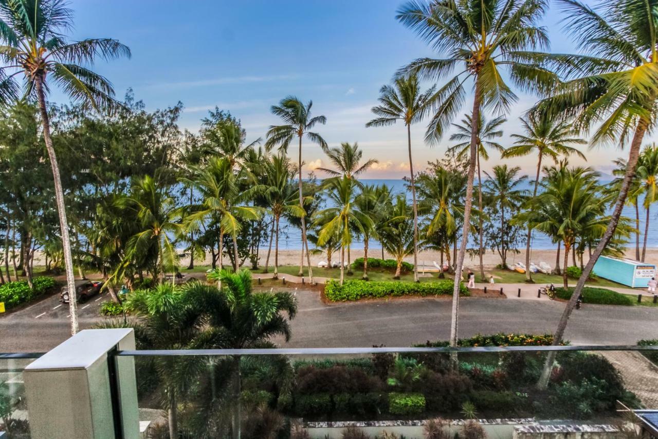 Island Views Beachfront Resort