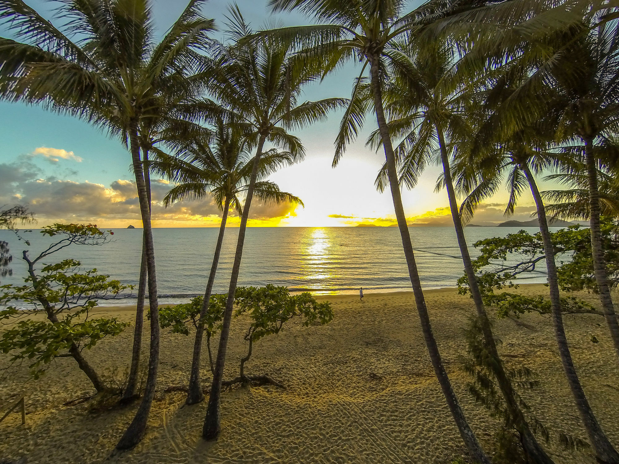 Marlin Waters Beachfront Aparthotel Palm Cove