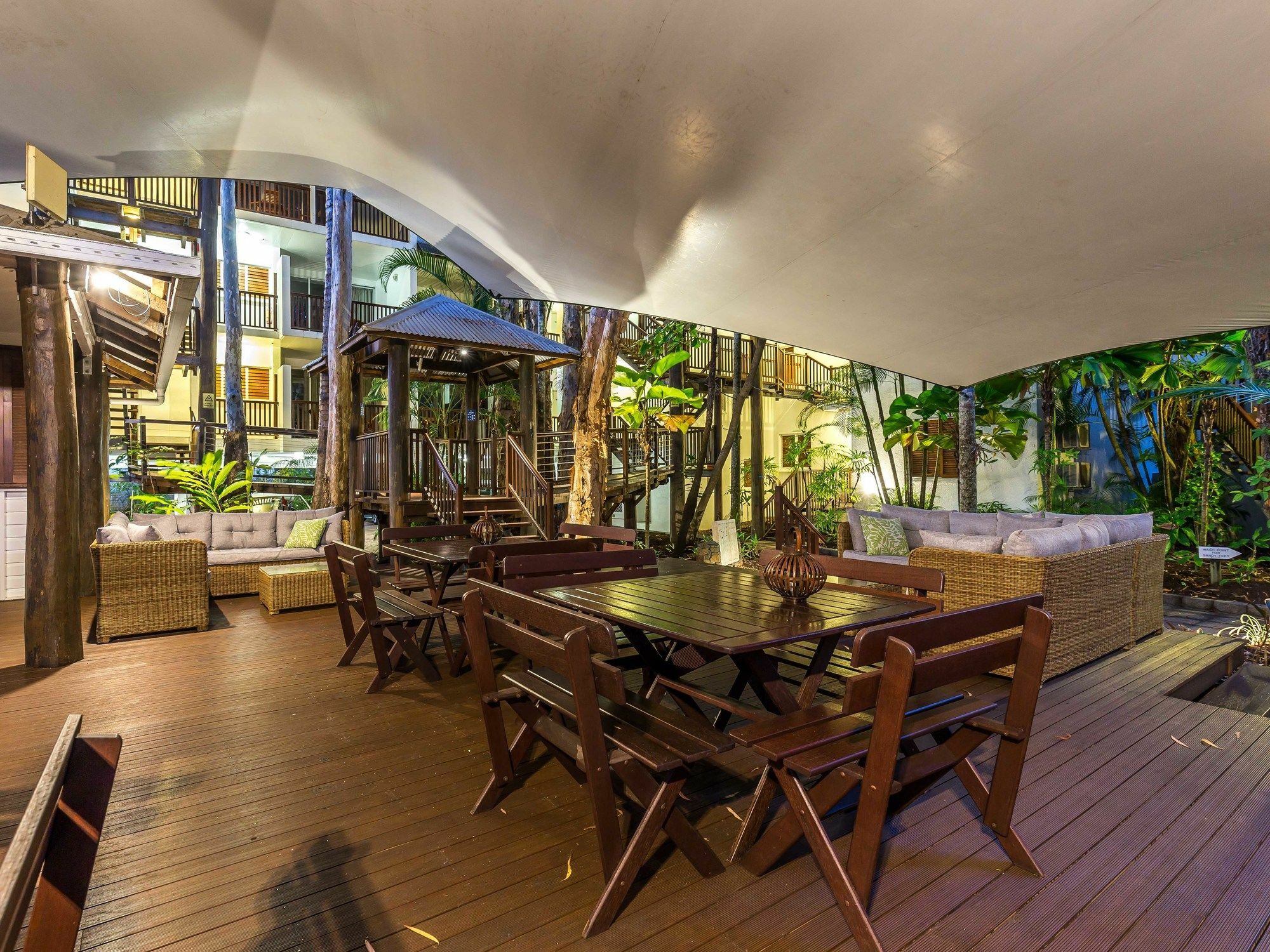 The Reef Retreat Resort Palm Cove