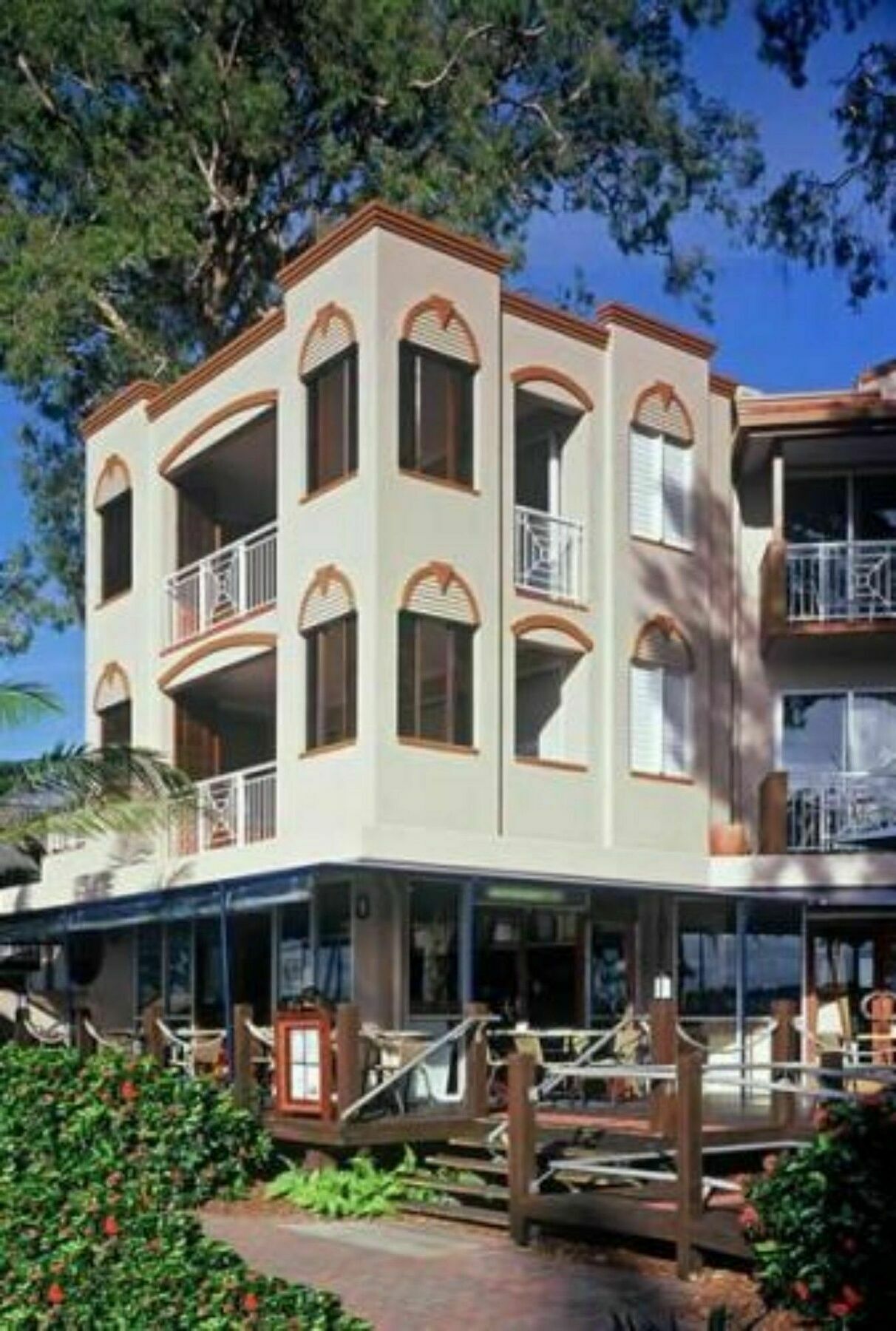 Alassio Hotel Palm Cove